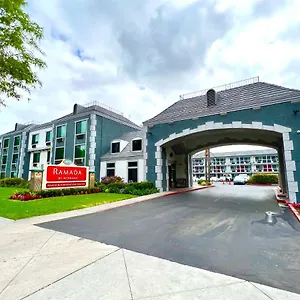 Hotel Ramada By Wyndham Convention Center, Anaheim