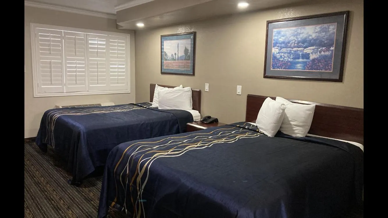 **  Little Boy Blue Motel Anaheim Estados Unidos